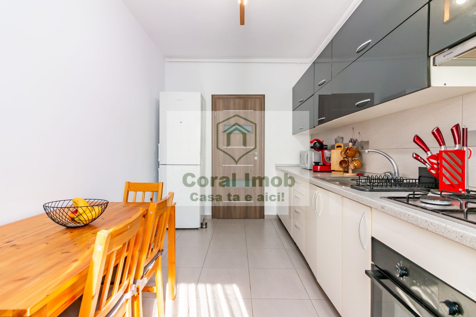 Ocazie de neratat! Apartament 3 camere cu parcare proprie se vinde  la - Poză 21