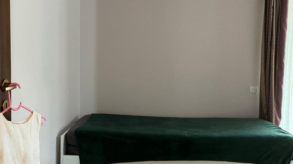 Apartament 3 camere, terasă, balcon închis, parcare - Poză 6