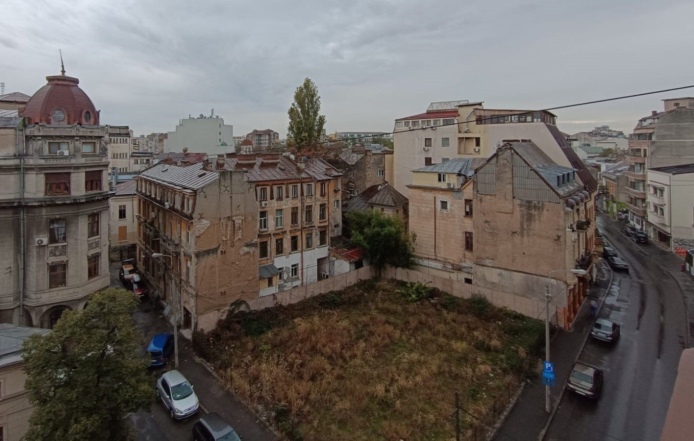 Inchiriem apartament complet renovat zona Universitatii - Poză 5