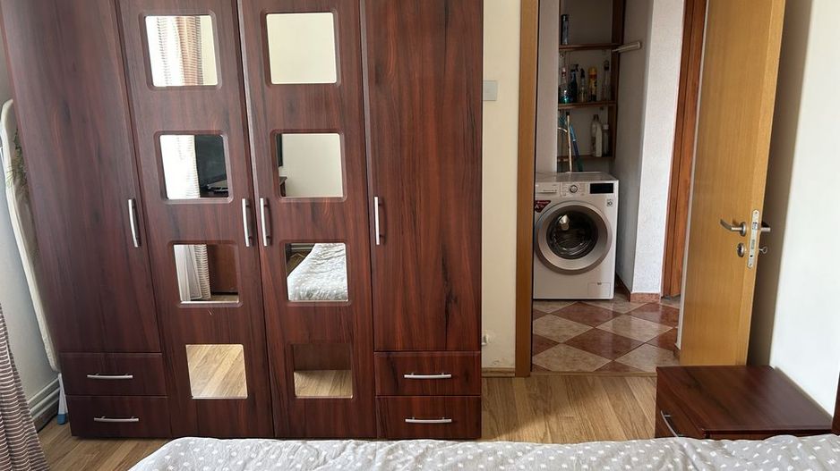 3 camere decomandat, centrala proprie, parcare inclusă, AC în fiecare cameră - Poză 8