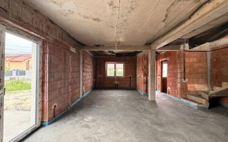 COM 0% Duplex cu 4 camere, despărțit prin camera tehnica | Mosnita Noua - Poză 9