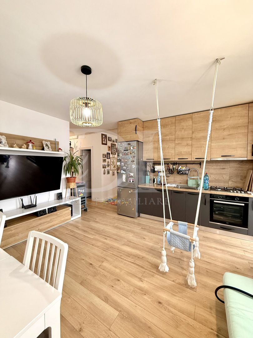 Apartament la cheie / 3 camere / Zona Eroilor - Poză 1