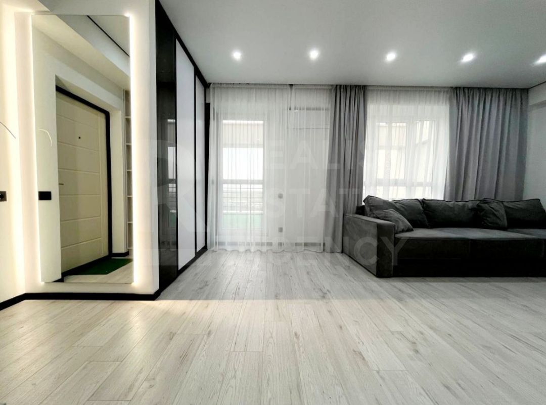 Chirie, apartament, 3 cameră, strada Liviu Deleanu, Buiucani - Poză 3