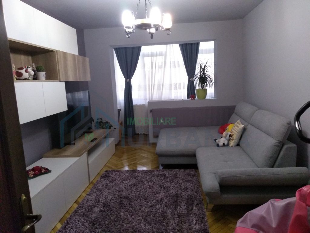 Apartament 3 camere, Mircea cel Bătrân, decomandat, 62 mp, parțial mobilat - Poză 1