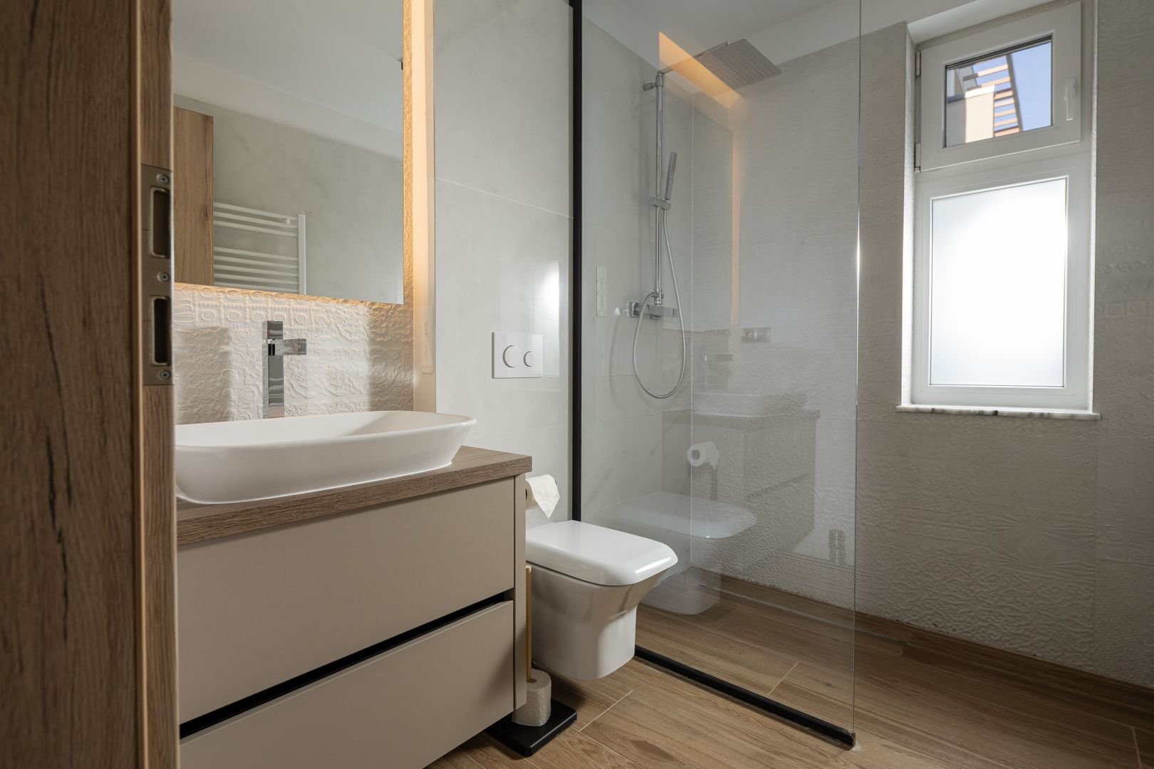 Penthouse de LUX 4 camere cu terasă spectaculoasă de 122 mp + jacuzzi - Poză 12