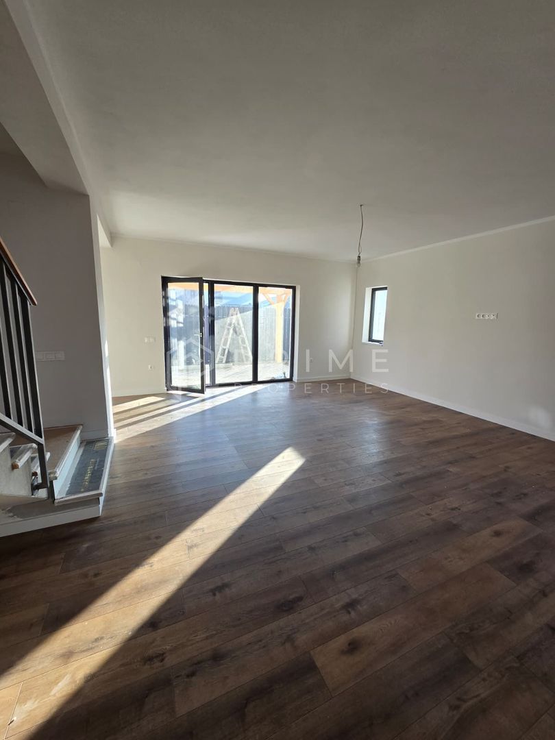 Viață modernă, sustenabilă–Casa 4 camere, teren 250 mp, 165.000 Euro - Poză 2