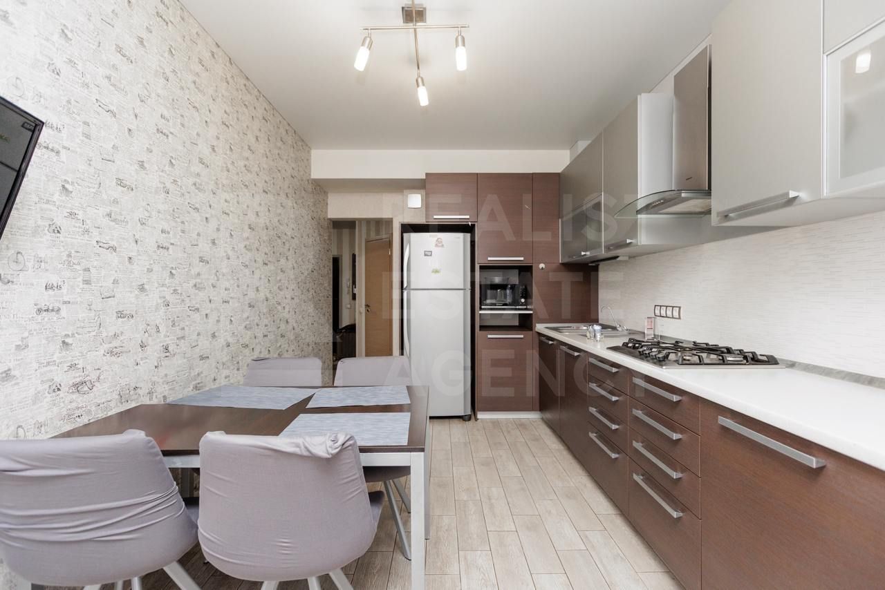 Vânzare, apartament, 3 camere, str. Valea Trandafirilor,  Centru - Poză 4