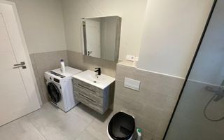 Apartament de 2 camere, 45mp,  garaj, Zona Central - Poză 7