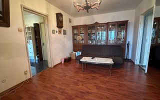 Apartament cu 4 camere in zona Teiul Doamnei - Poză 6