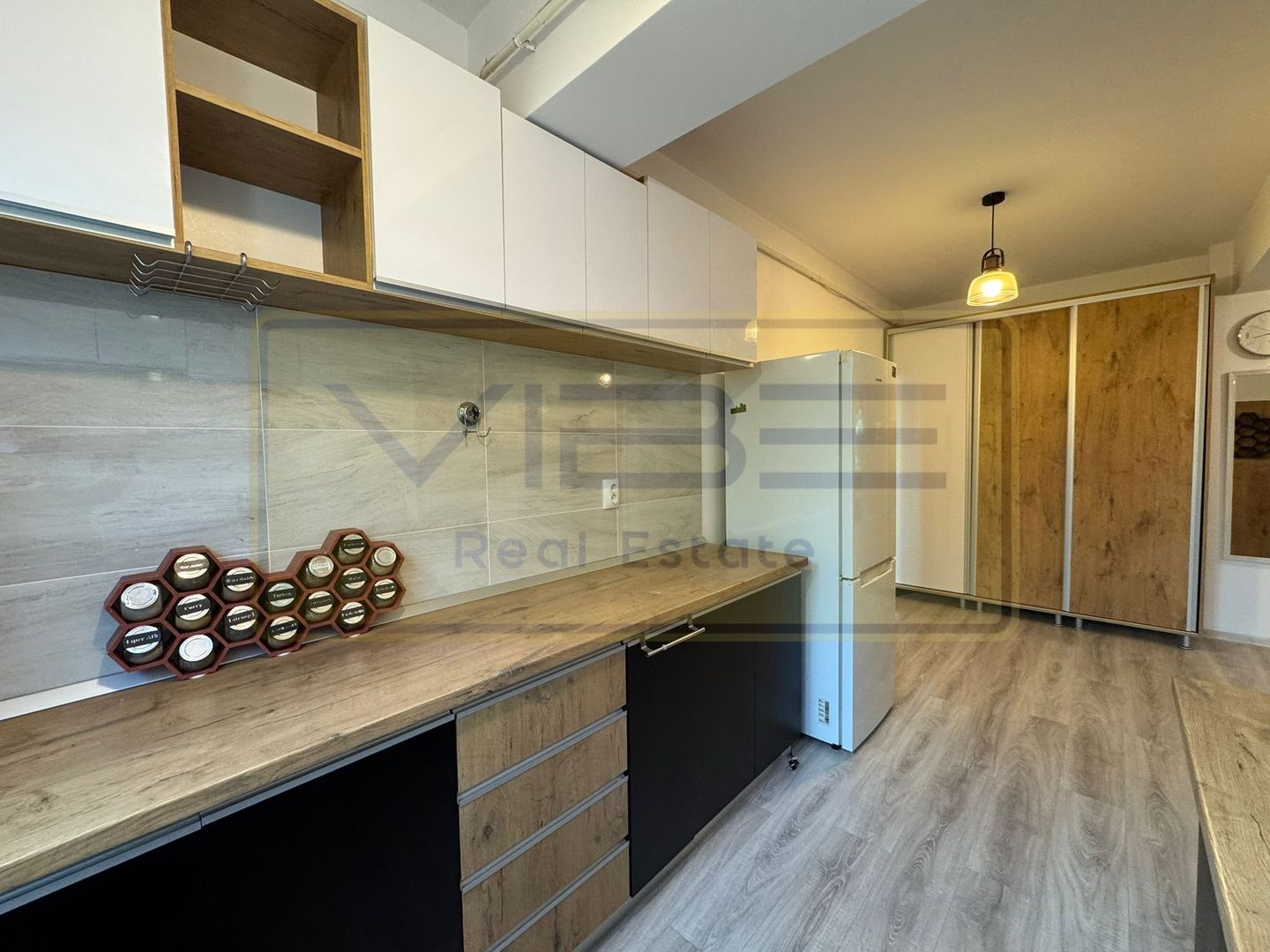 Apartament 3 camere cu parcare Centru - Palas Mall - Poză 8