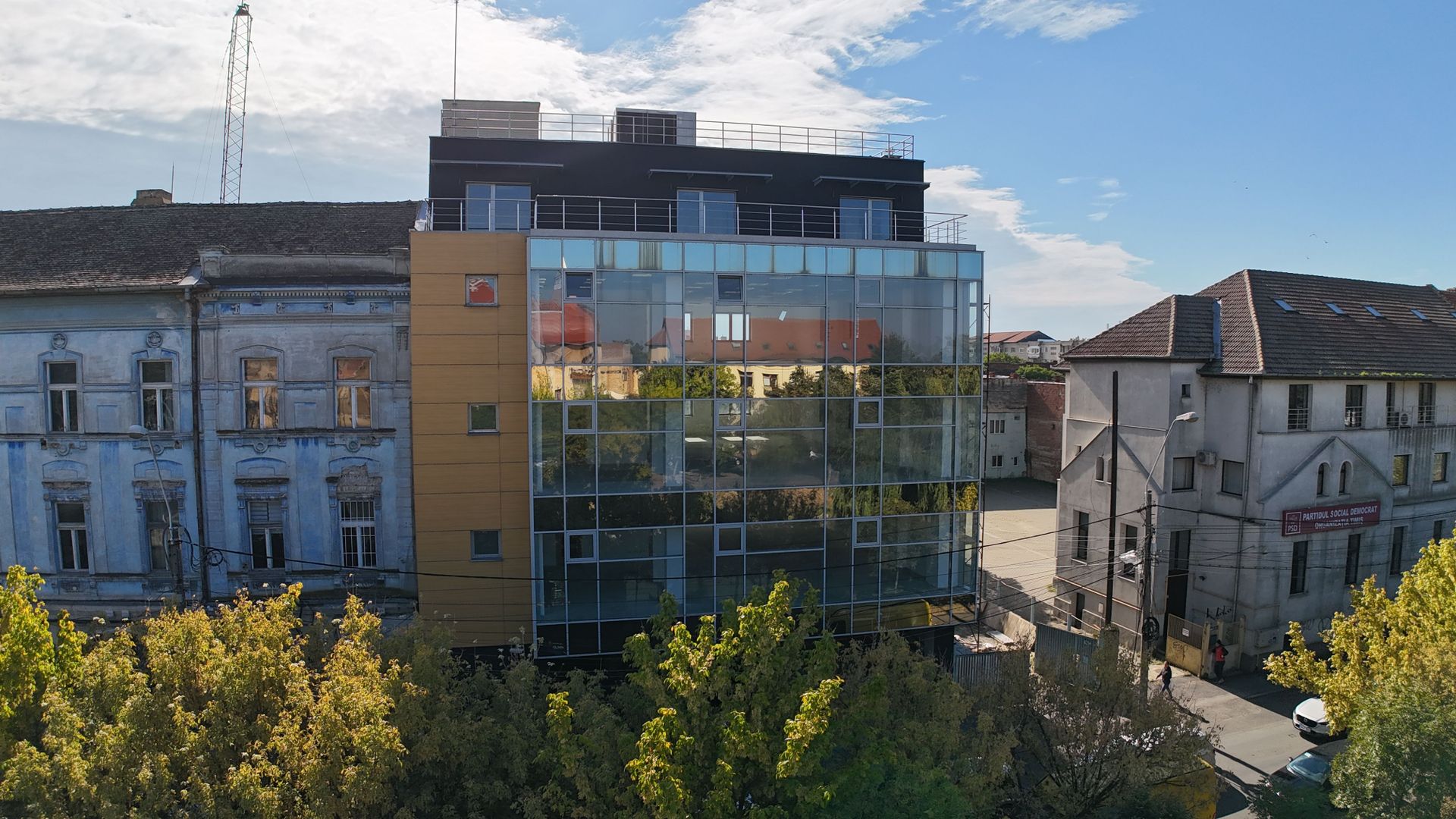 Clădire multifuncțională – Splaiul Tudor Vladimirescu - Poză 1