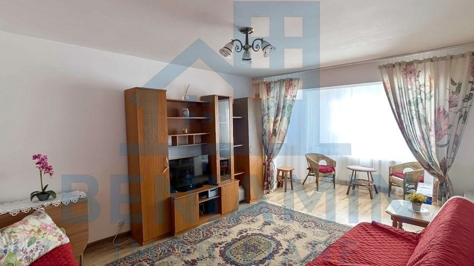 2 decomandate - parter - 53mp - centrala - Grivitei - Poză 1