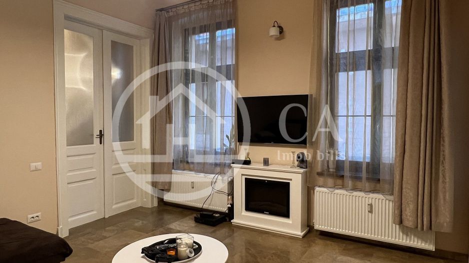 Apartament cu 2 camere de vanzare Ultracentral Oradea - Poză 7