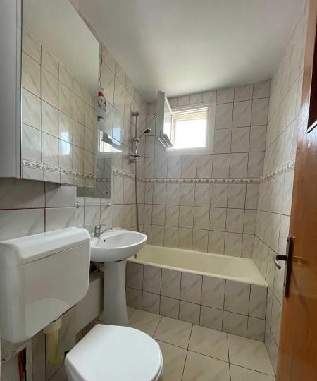 APARTAMENT MODERN 2 CAMERE DRUMUL TABEREI PARC METROU - Poză 2