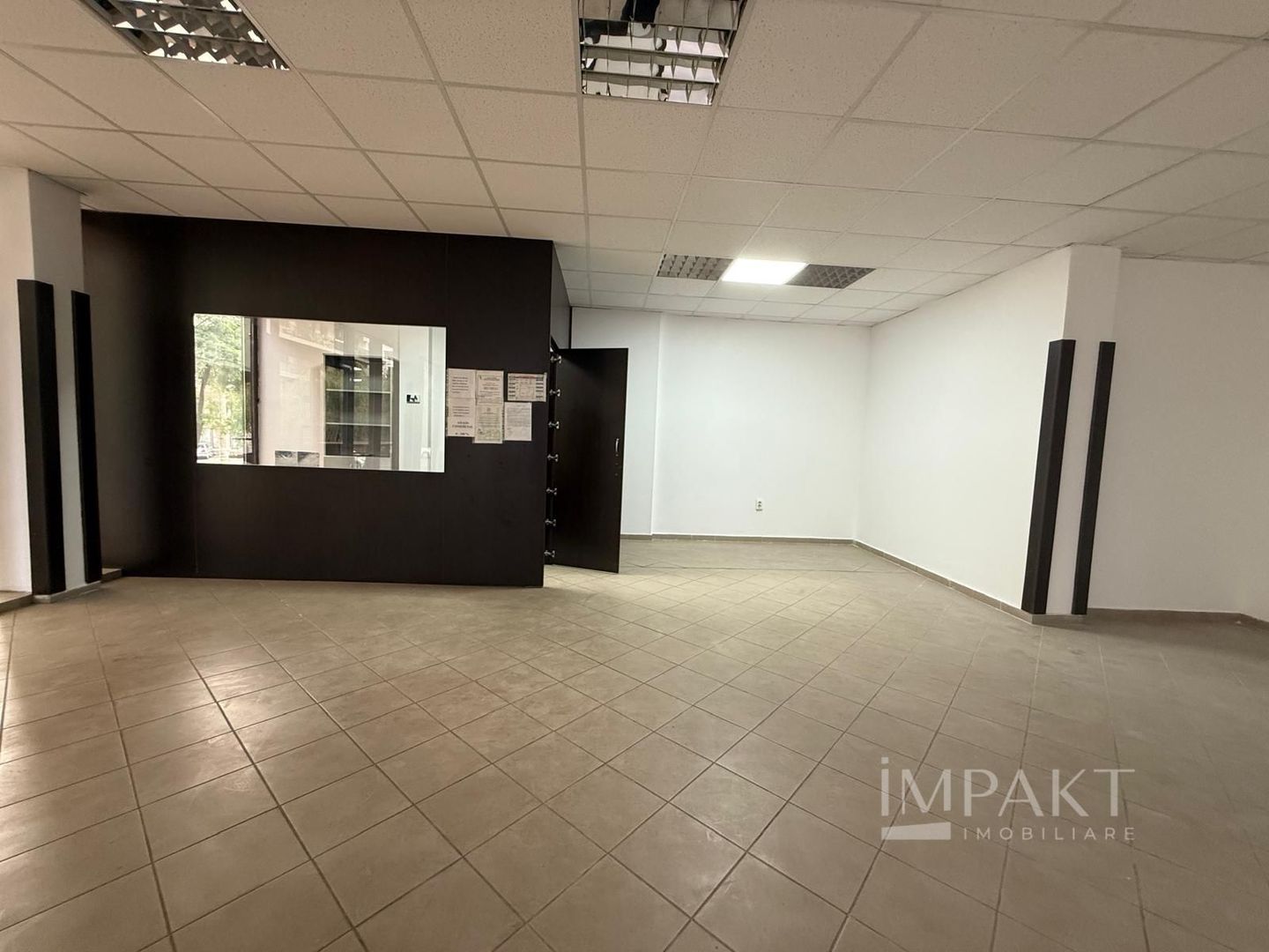 Oportunitate unică ,spațiu Comercial cu potențial maxim, zona FSEGA! - Poză 13