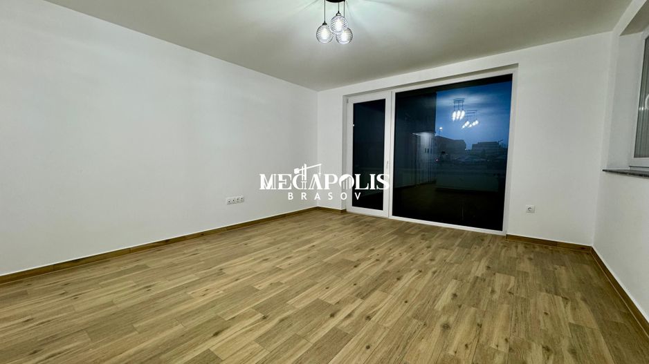 Garsonieră de Vânzare | Parcare | 42 mp | Tractorul - Poză 9