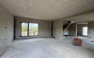 Casă individuală cu 6 camere | Teren 1103 mp | Garaj dublu | Sălicea - Poză 1