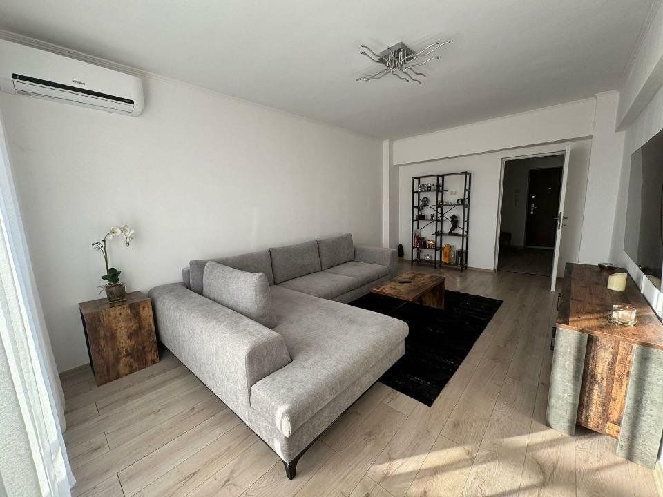Apartament lux 2 camere Bd Unirii vedere stradala  A17 - Poză 3