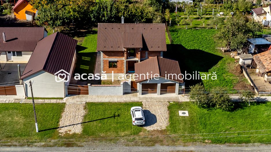 Casa noua 5 camere, la rosu, în Sofronea comision 0 la cumpărare - Poză 2
