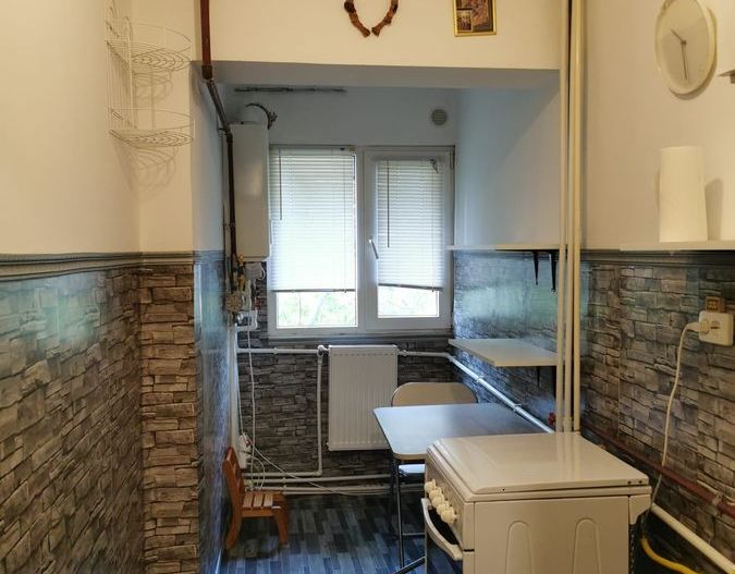 GARSONIERA GORJULUI, BUCATARIE INCHISA, CENTRALA, METROU 5 MINUTE - Poză 3