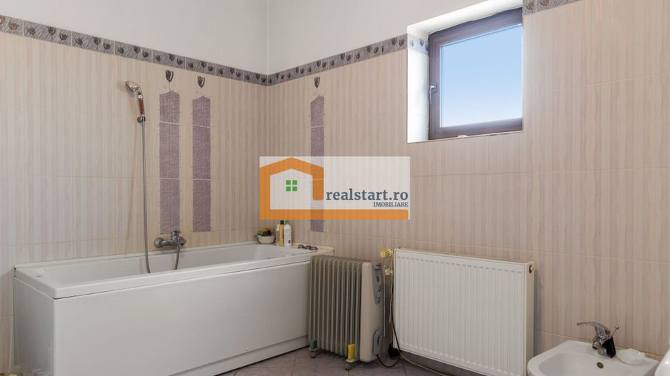 2 vile tip Duplex, ideal investitie, piscina exterioara, trifazic - Poză 33