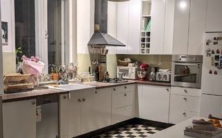 Apartament cu 3 camere Zona Centrala - Poză 7