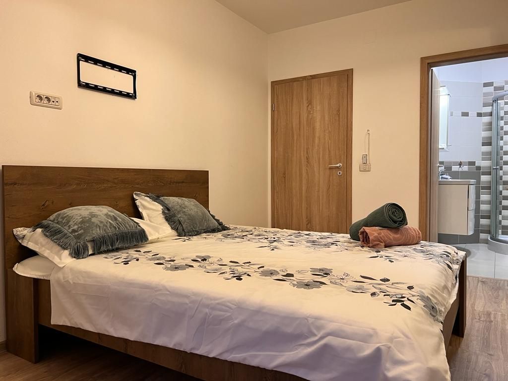 APARTAMENT tip penthouse  ZONA Torontalului - Poză 19
