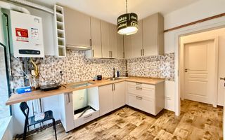 Apartament cozy într-un imobil boutique din 1936 cu Parcare - Poză 6