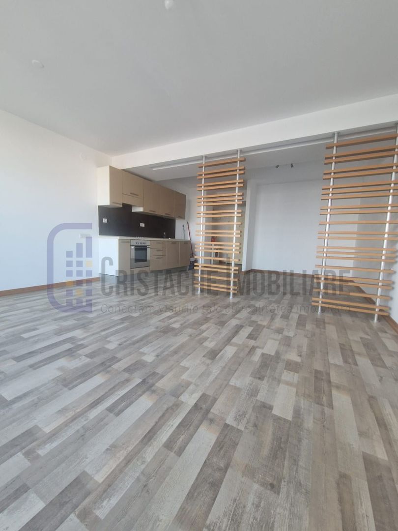 Studio InCity | 43 mp | partial mobilat - Poză 1