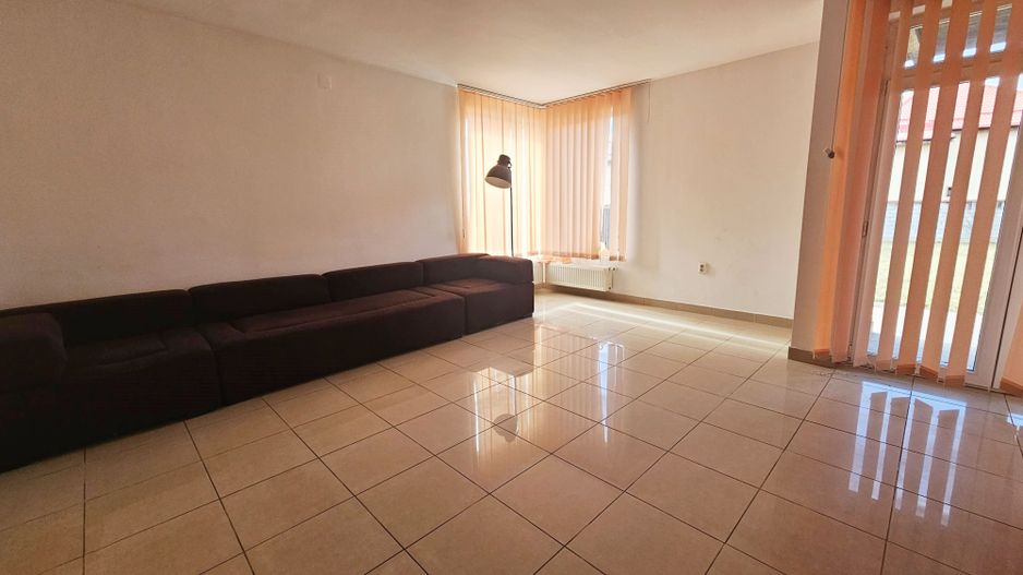 Harman, casa 2006, teren 1000mp, 2 garaje - Poză 9