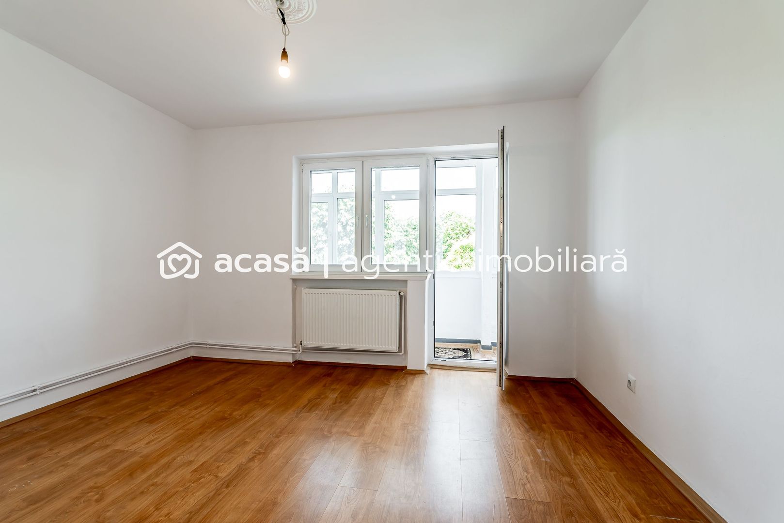 Apartament 2 camere Ultracentral, bvd Revolutiei, Arad - COMISION 0 - Poză 4