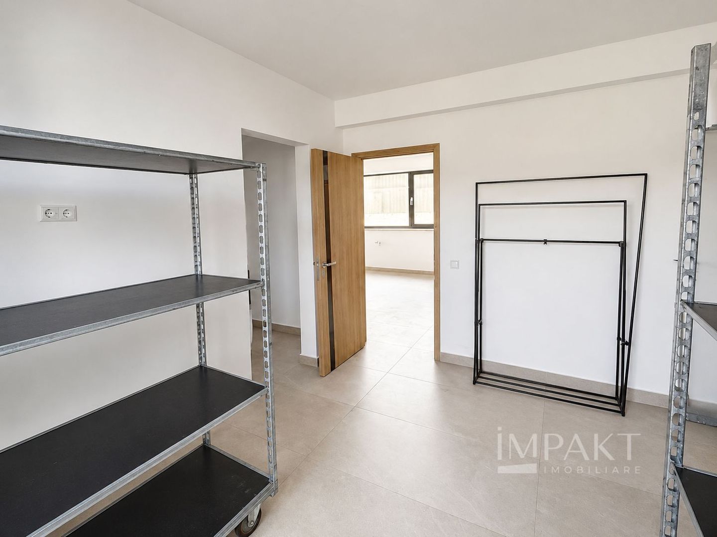 Apartament/spatiu comercial, Sânnicoara 80mp+curte exterioara 200mp, - Poză 7