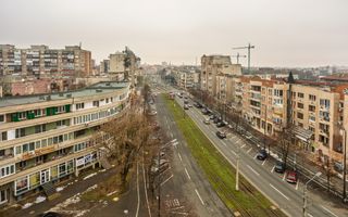 De închiriat -Apartament 3 camere, decomandat, zonă centrală - Poză 6