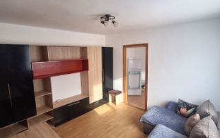 Apartament de vanzare - Poză 1