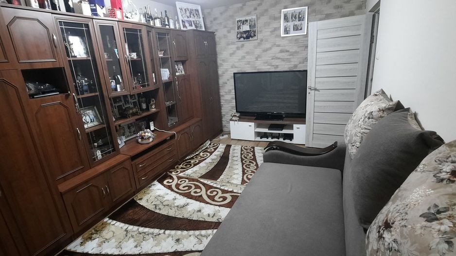 Ag BRASADAS vinde apt 3 camere Carpati 1 PARTER. - Poză 6