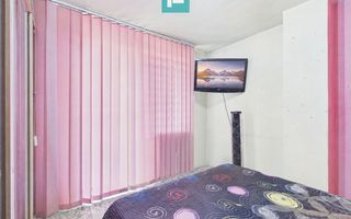 Apartament cu 3 camere, zona Soarelui - Poză 7