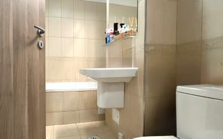 Apartament 3 camere, primitor si spatios, Zona Central - City of Mara - Poză 11