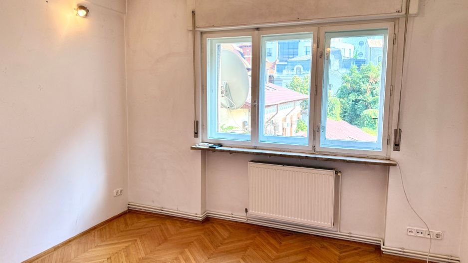 Apartament 4 camere Victoriei, Casa Vernescu, garaj, centrala, comision 0 ! - Poză 24