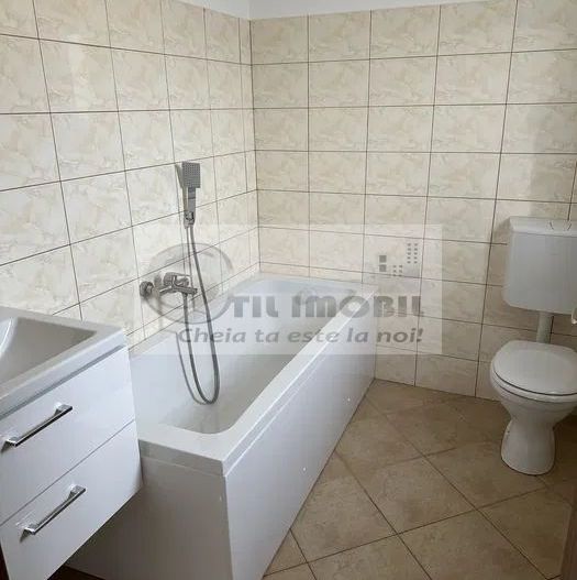 Vila 4 camere Valea Adanca - 730 euro - Poză 7