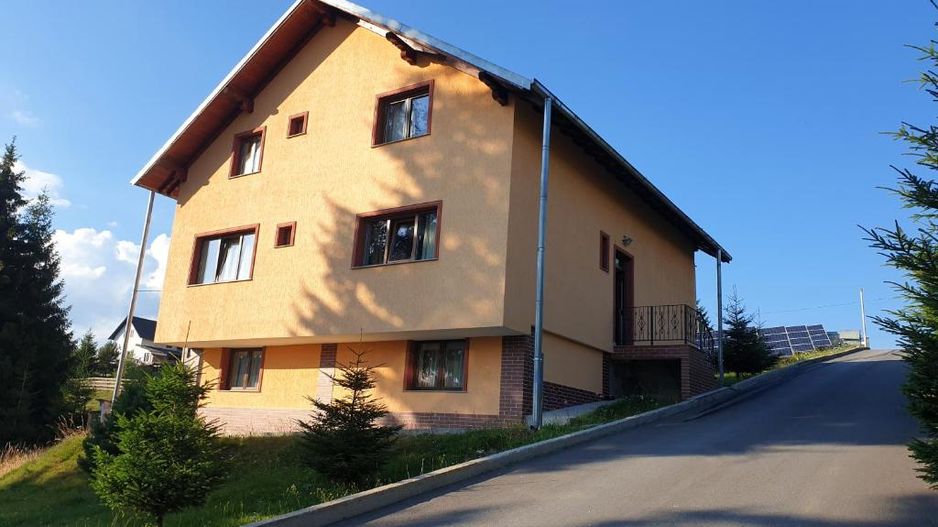 Domeniu turistic, zona pitoreasca, priveliste, aer curat, Fundata, Brasov - Poză 10