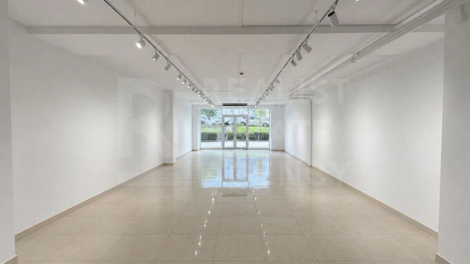 Chirie, spațiu comercial 102 mp,  str. Ioana Radu, Buicani - Poză 3