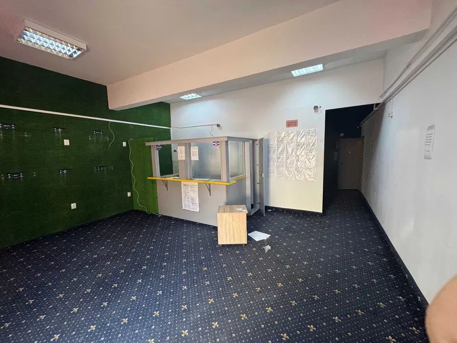 Spatiu comercial 60 m.p. in Complex Baicului stradal - Poză 4