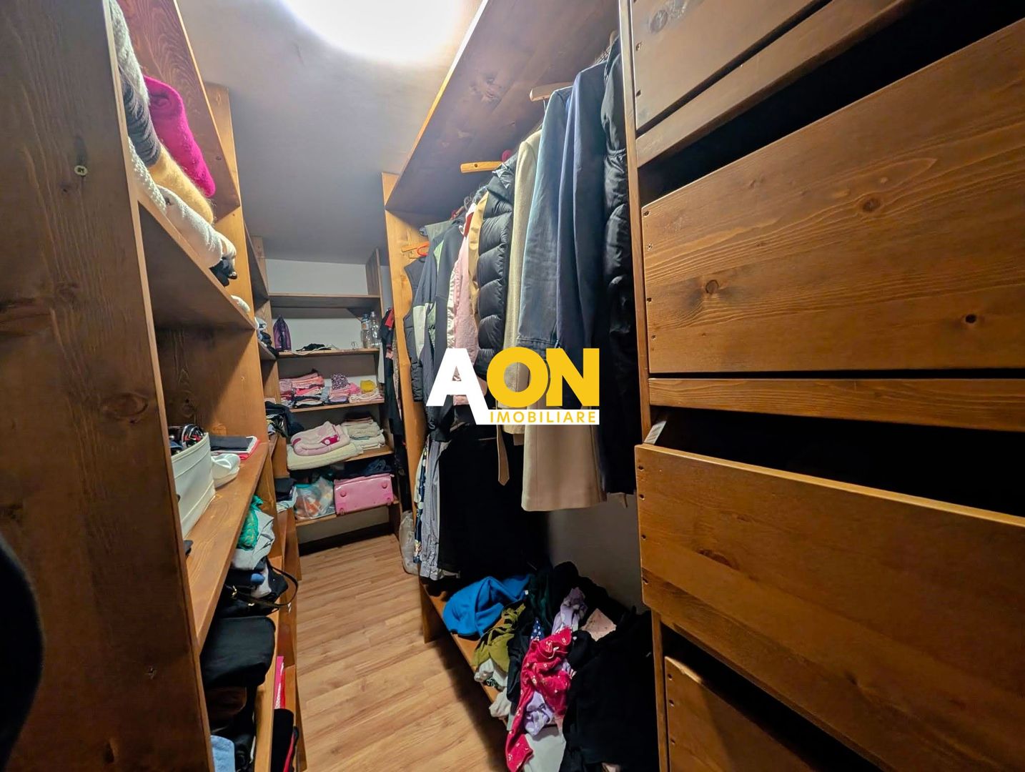 Casă tip înșiruit, D+P+M, 4 camere, garaj, 214 mp teren, zona Centru - Poză 17