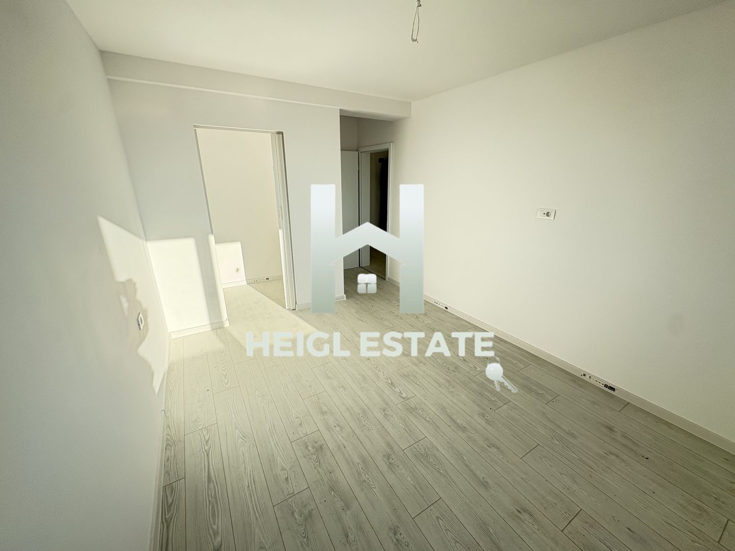 Apartament cu 3 camere in Giroc - Poză 3