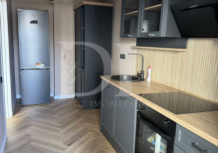 Apartament de vanzare Zona Terra / Floresti - Poză 1