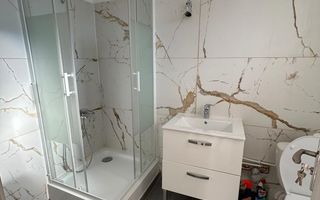 Apartament 2 camere, decomandat, langa Facultatea de Medicina - Poză 2