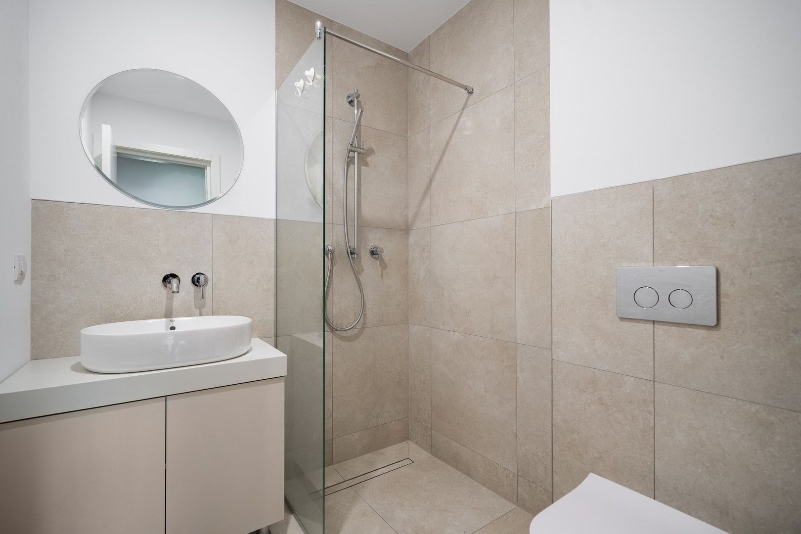 Apartament cu 2 camere in Amber Forest - Poză 9