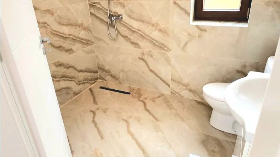 Super pret - Casa individuala stil mediteranean - 720 teren - Sag - Poză 2