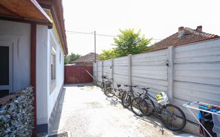 Casa cu 3 camere Cantemir - Poză 8