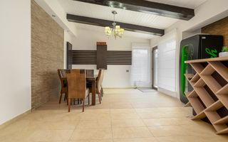 Casă 4 camere / două băi (mobilată și utilată) 860 mp teren - Poză 3